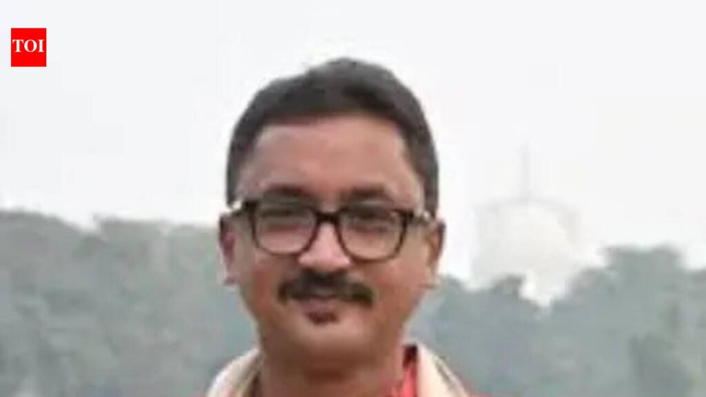 Police arrest TMC vice-president for illegally occupying house, KMC councillors for extortion | Kolkata News