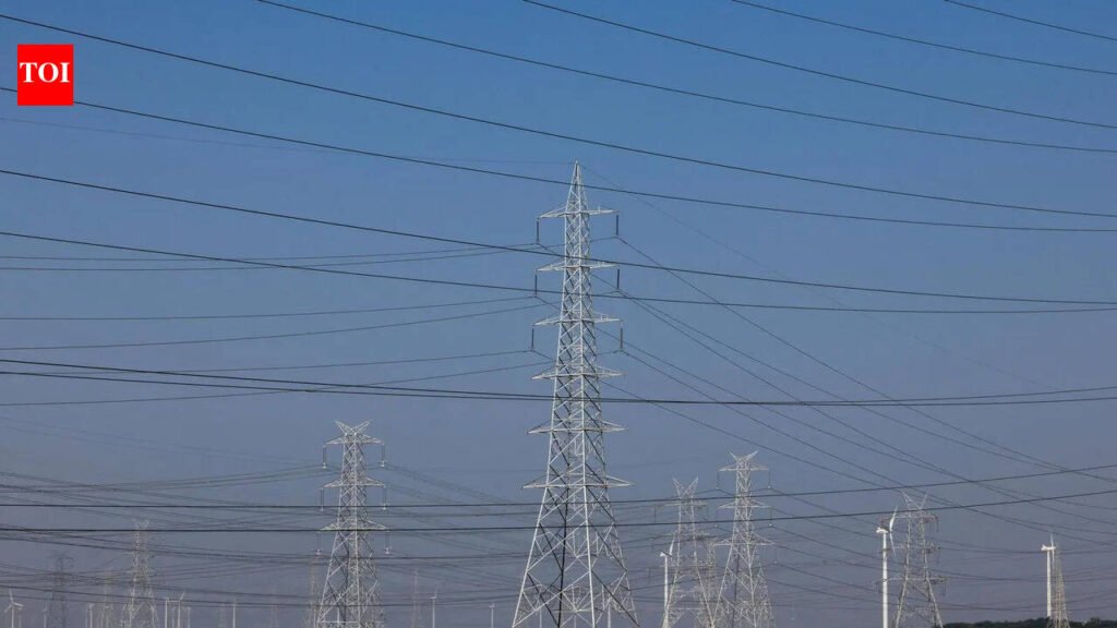 Gujarat government to lay underground power lines for 17 municipal corporations, 151 municipalities by 2030 | Ahmedabad News