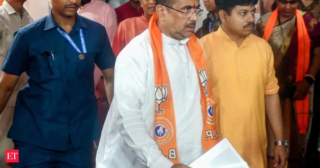 TMC crisis deepens as Mamata loyalists attend BJP-led review meeting