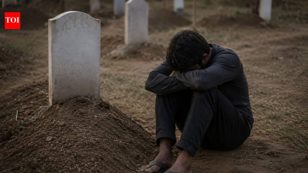 Grief-stricken man dies beside graves of wife and son in UP; 3 children orphaned | Lucknow News