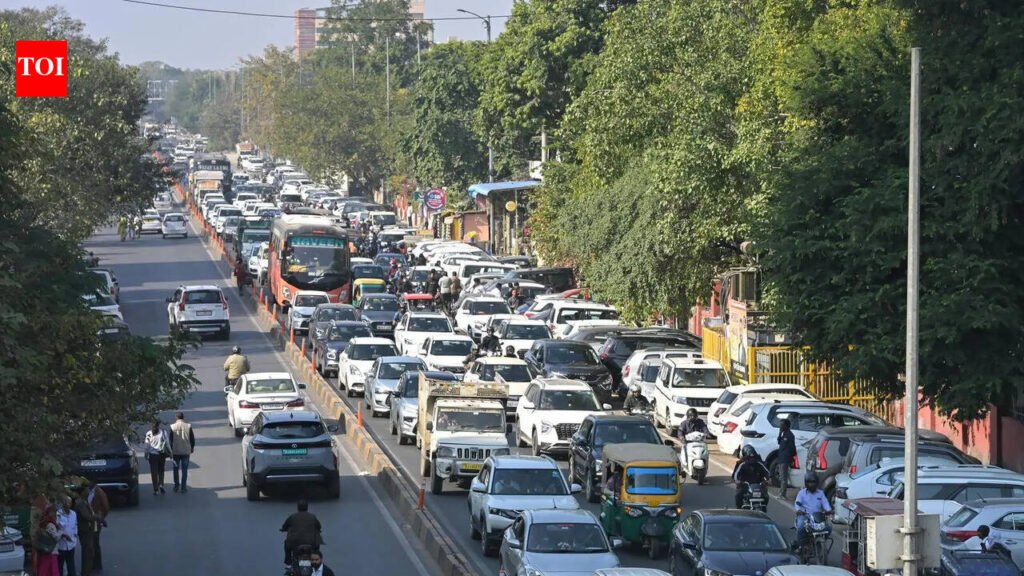 Traffic dept seeks smaller Collectorate Circle, underground parking to ease congestion | Jaipur News