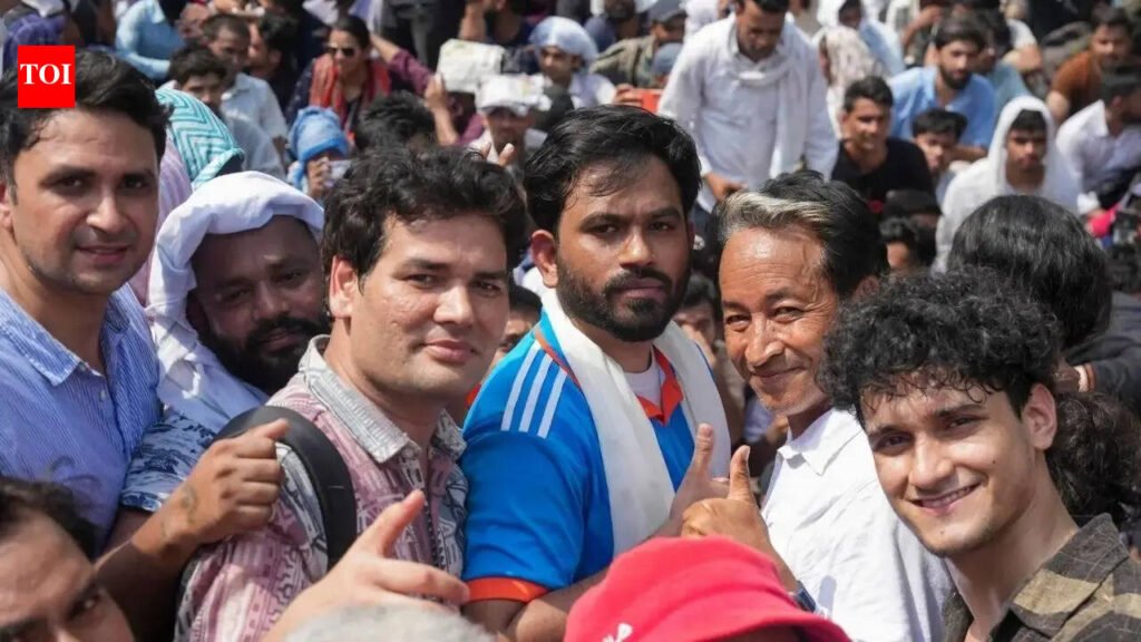 ‘Stay away’: Elders and imams urged Muslim youth to skip Cockroach Janta Party protest in Delhi | Delhi News