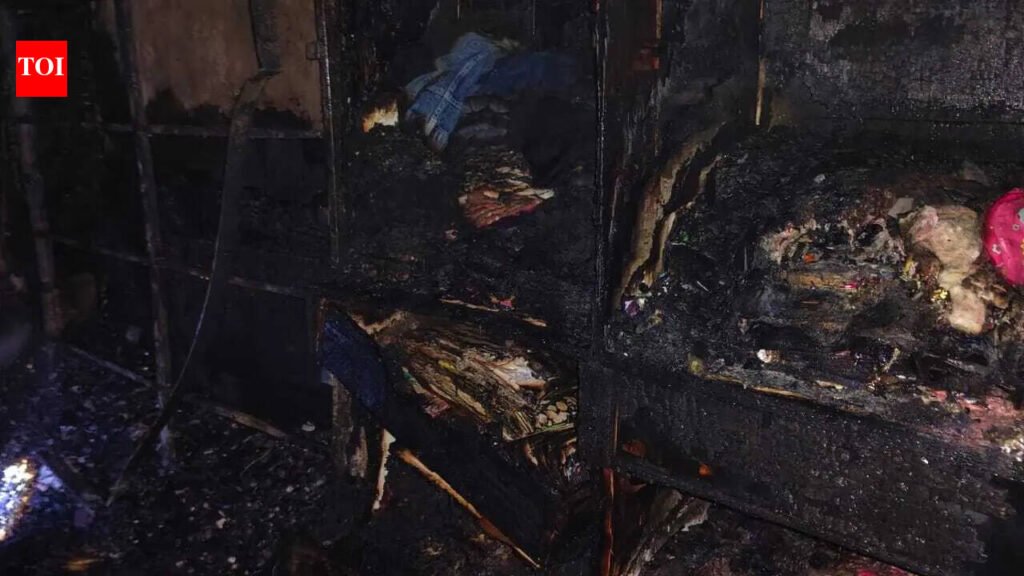 6 injured, including a minor girl in blaze at Ghansoli’s residential building in Maharashtra | Mumbai News