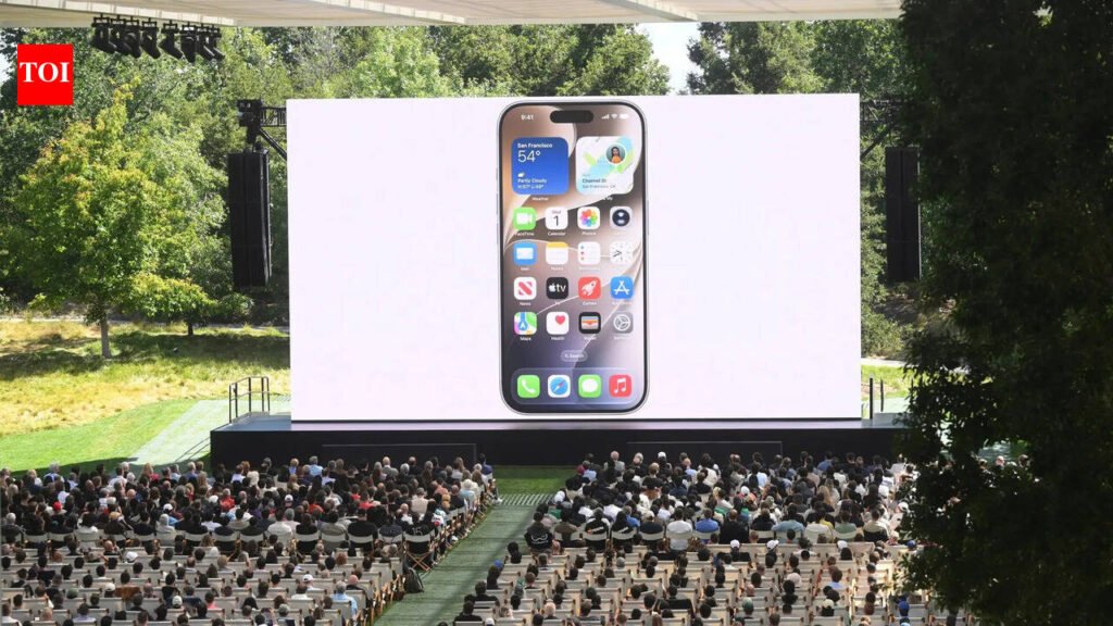 Protesters outside Apple’s headquarters want the company to ban Elon Musk; tells new CEO John Ternus: What will…
