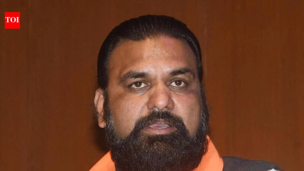 Investment proposals to be
cleared within 30 days: CM | Patna News
