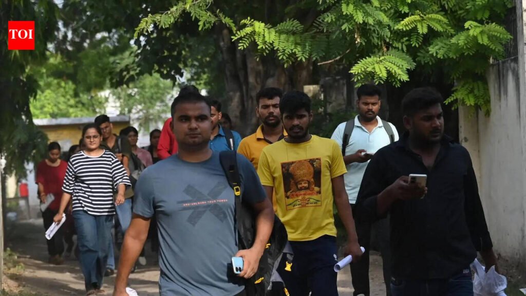 UPP constable exam: 9 held
for fake IDs, impersonation | Lucknow News