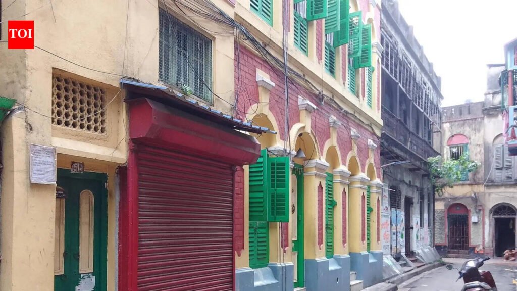 Miscreants pelt eggs, bricks at former KMC councillor over signing of form | Kolkata News