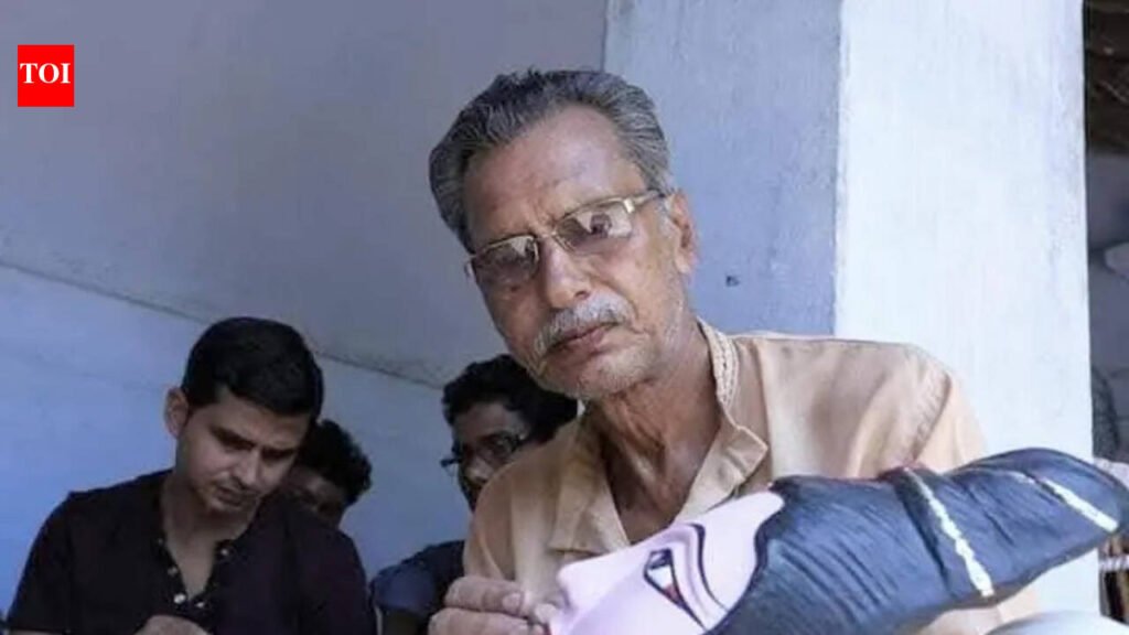 Driven by desire to protect cultural heritage, says Akademi awardee Chhau mask maker Mahapatra | Ranchi News
