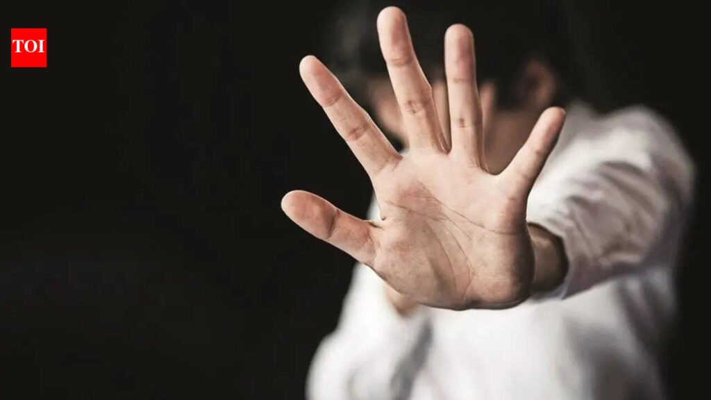 Two sisters raped in Palghar: Absconding accused held from Gujarat | Mumbai News