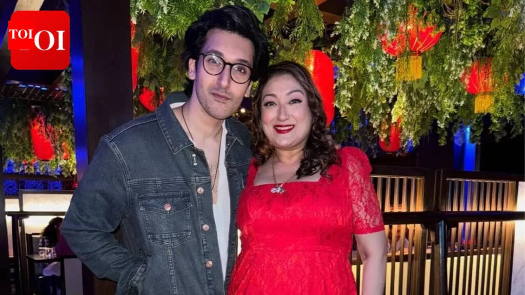 Sunita Ahuja says son Yashvardhan has Amitabh Bachchan’s personality and Dharmendra’s looks: ‘I only looked at their photos’ |