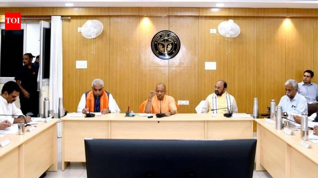 Yogi reviews PWD plan, fast-tracks devpt works | Kanpur News