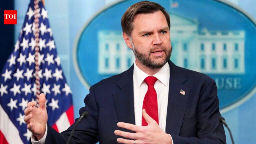 ‘An Indian and a Pakistani’: JD Vance names two ‘very important’ people in his life as PM Sharif looks on