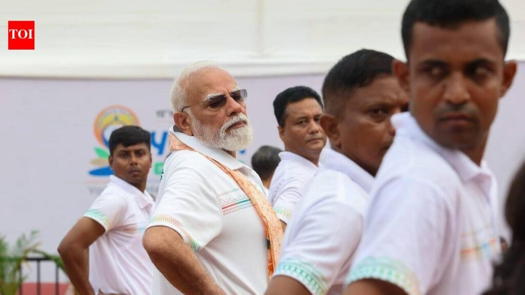 All roads lead to Red Rd on Yoga Day: 35k within security ring, 30k outside as Kolkata tries to get into record books | Kolkata News