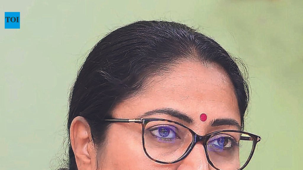 Time-bound delivery for factory approvals, food business licences, 21 other services | Delhi News
