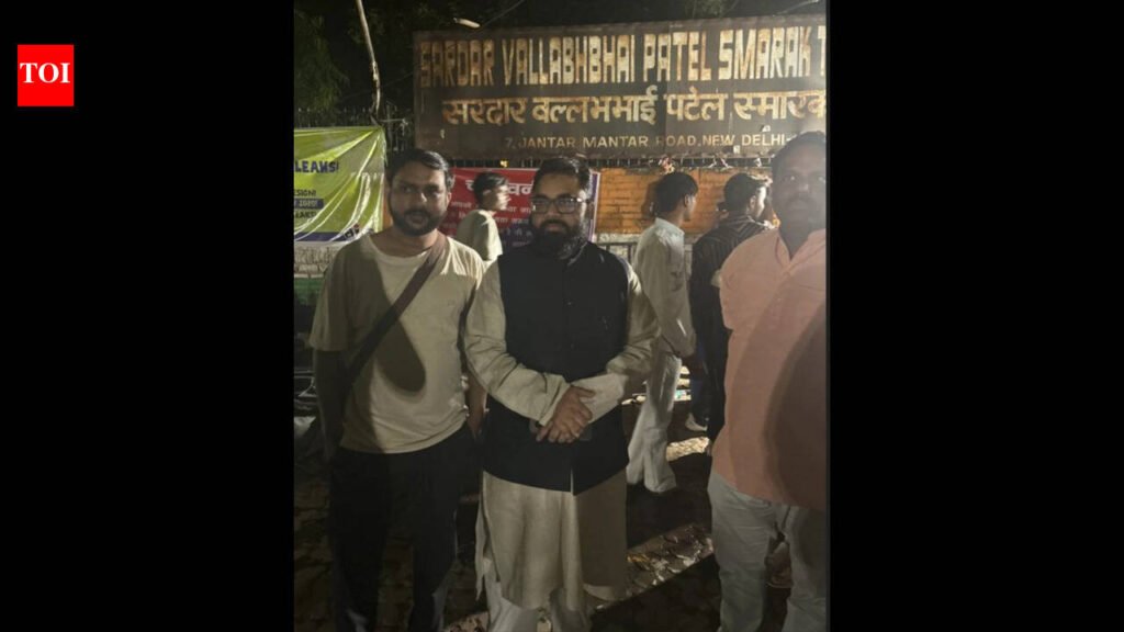 AIMIM’s Shoaib Jamai backs CJP stir, says he came as ‘common man’ | Delhi News