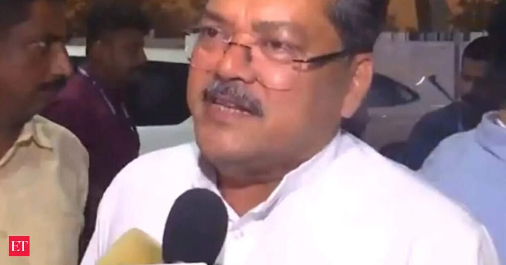 Congress MP Mukul Wasnik succeeds Digvijaya Singh as chair of key parliamentary panel