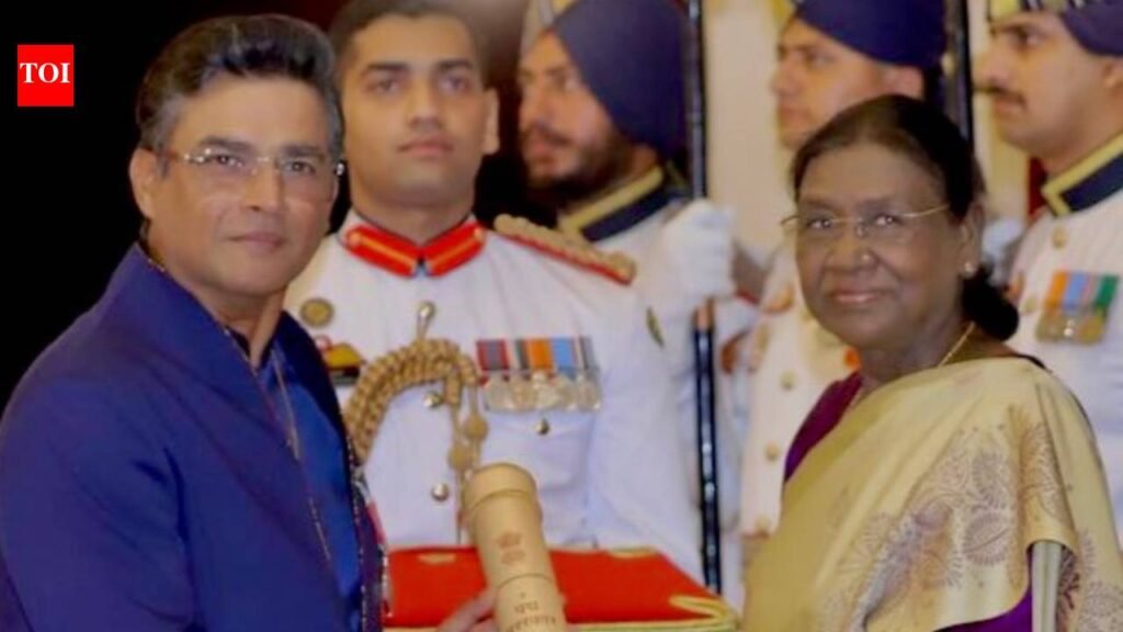 R Madhavan reacts to receiving Padma Shri: ‘I will cherish for the rest of my life’; son Vedant, Priyanka, Preity, Namrata congratulate him |