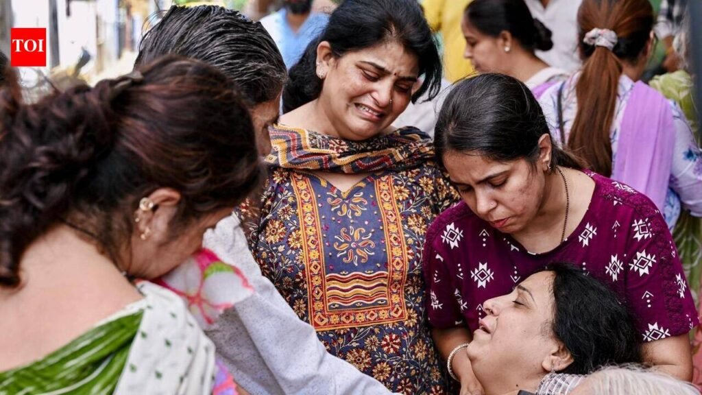 Kanpur friends who built dreams together die together in Lucknow blaze | Kanpur News