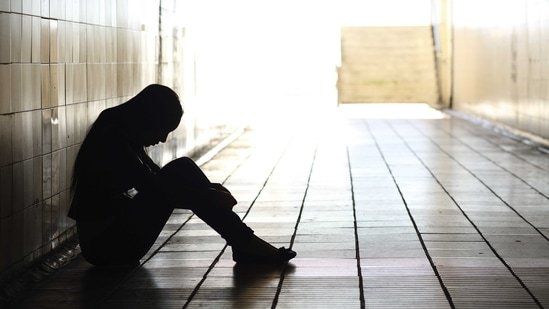 12-year-old girl injured after being pushed from building, molestation attempt