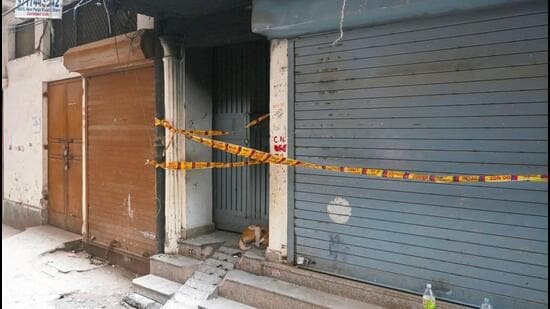 Delhi Tughlakabad fire: Three sisters, who planned to shift on the day, have narrow escape