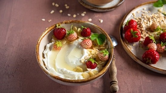 From dark chocolate dates to cherry psyllium jelly: Try these 7 gastroenterologist-approved gut-friendly dessert recipes