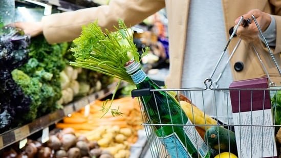 Did you know carrying your groceries can help strengthen bones? Doctor shares daily habits that improve skeletal health