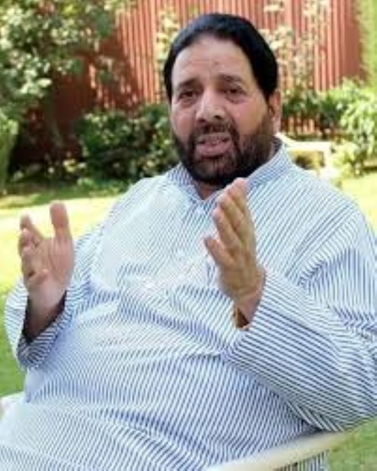 Shujaat Bukhari’s legacy inspires young journalists: Hakeem Yaseen