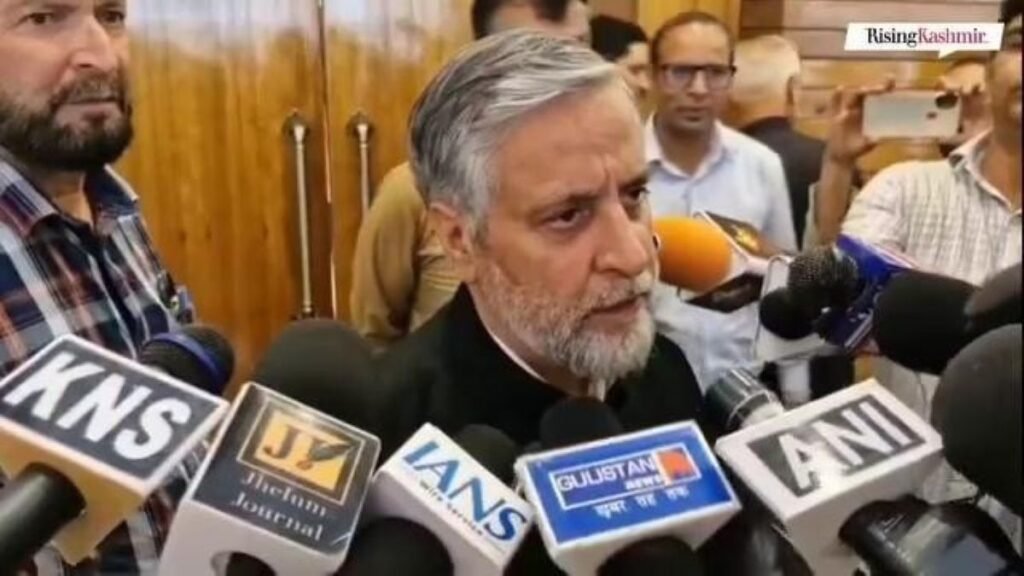 Statehood Demand Democratic Duty, Jantar Mantar Protest On: Mian Altaf