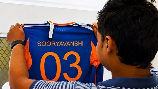 Vaibhav Sooryavanshi touches Raghu’s feet, overwhelmed with emotion as he dons India jersey ahead of likely debut