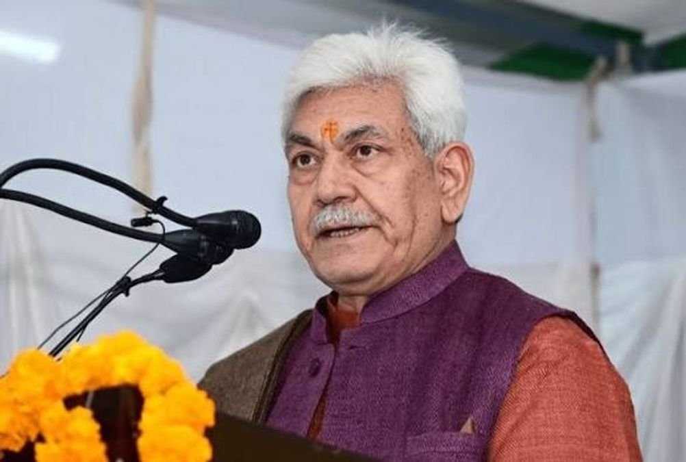 LG reviews flood situation in Rajouri, Poonch; Orders immediate relief