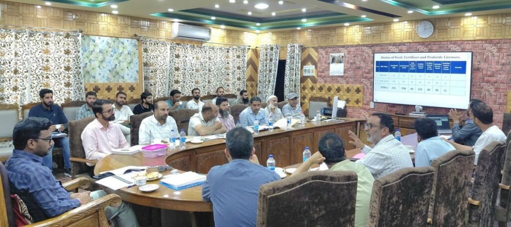 DC Kupwara reviews progress under HADP, JKCIP, functioning of KKGs