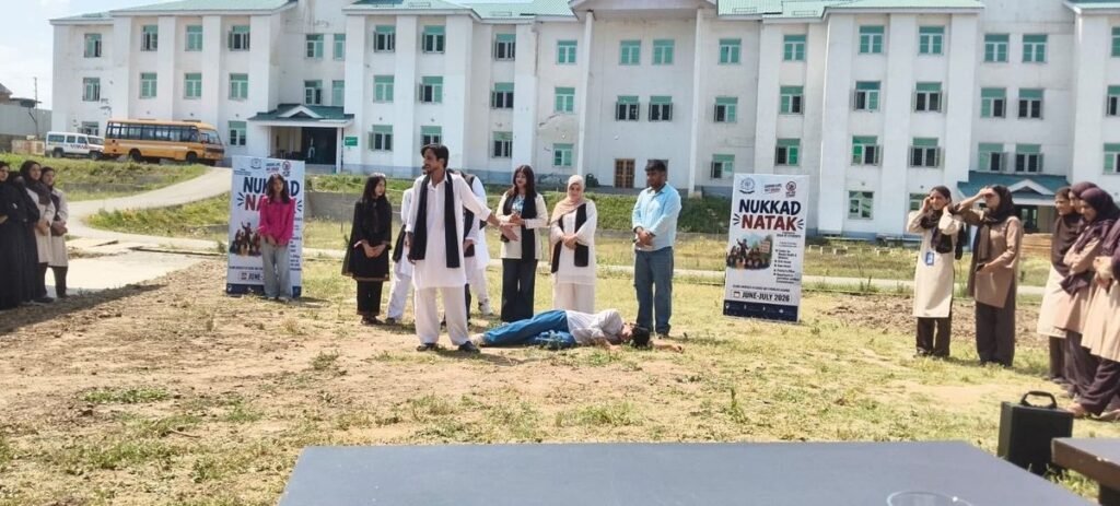 Nukkad Natak performed at Chahari Sharif under IUST’s Nasha Mukt Abhiyaan