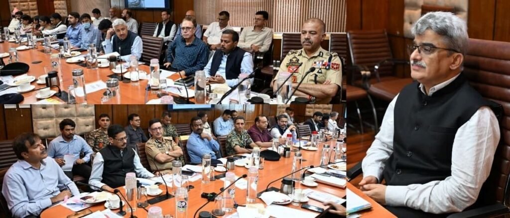 Dulloo chairs review of facilities at Amarnath Yatra base, transit camps