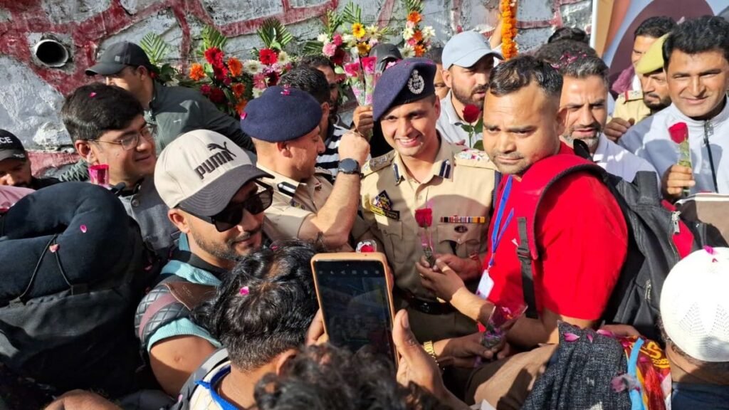 Never knew Kashmir was so beautiful: First-time Yatris