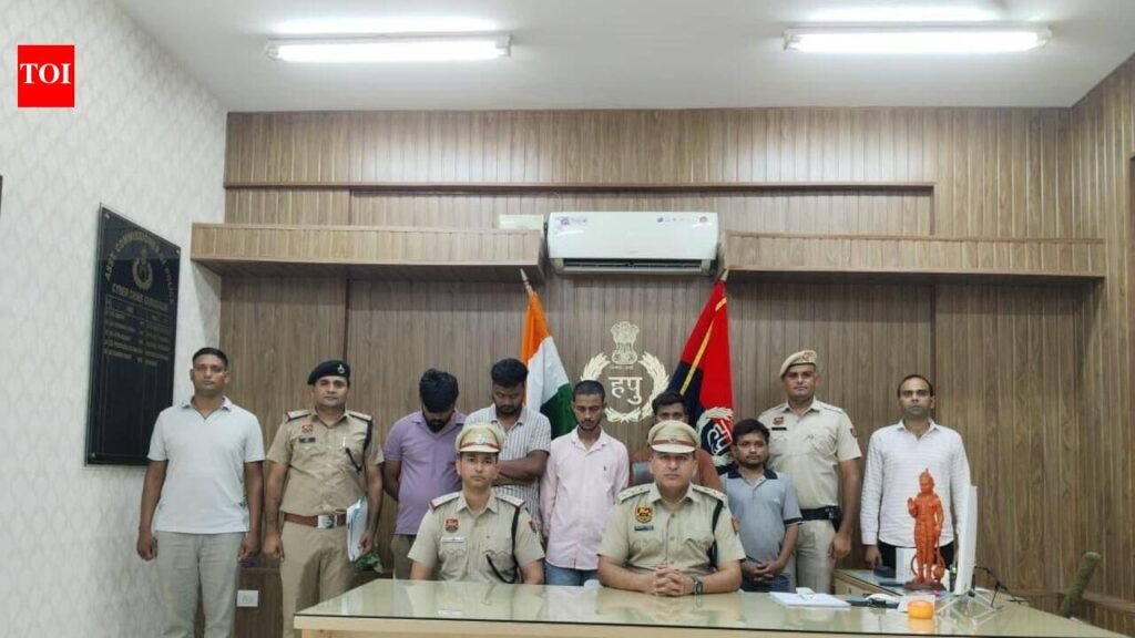 Cons use bank data to cheat cardholders, six land in Gurgaon police net | Gurgaon News