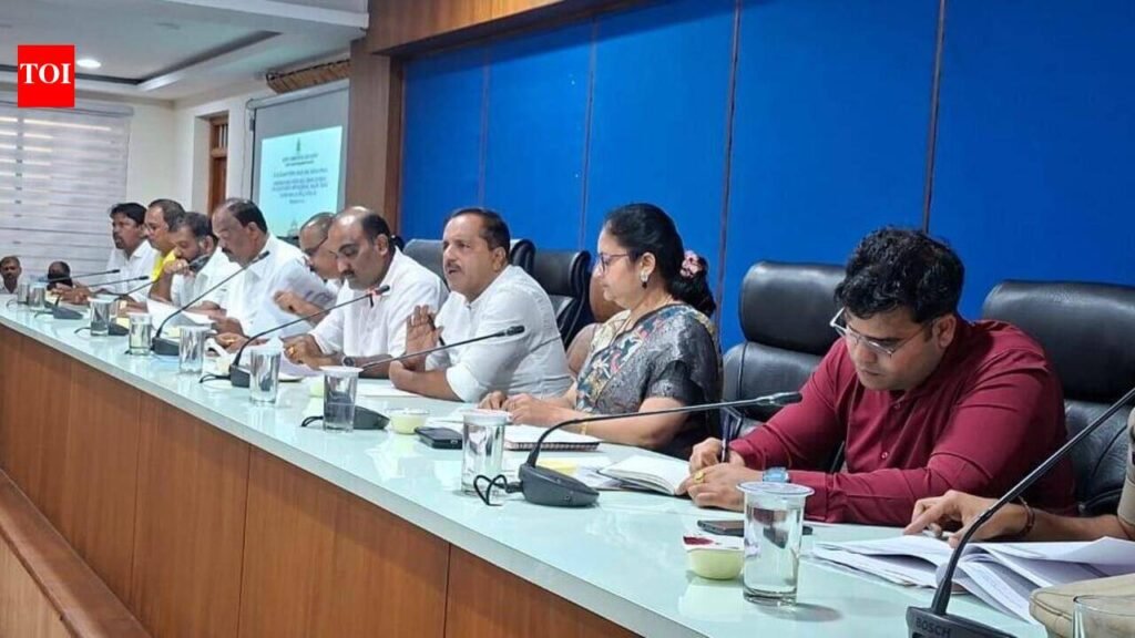 Khader orders fast relief, monsoon readiness | Mangaluru News
