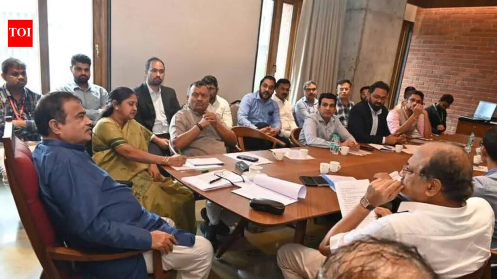 Gadkari pushes for fast-track execution of key infra projects | Nagpur News