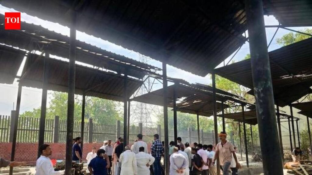 Broken sheds, missing railings: Hindon Moksha Ghar in need of repairs | Noida News