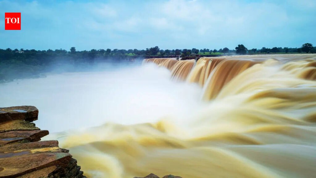 5 things to expect at India’s widest waterfall during the monsoon