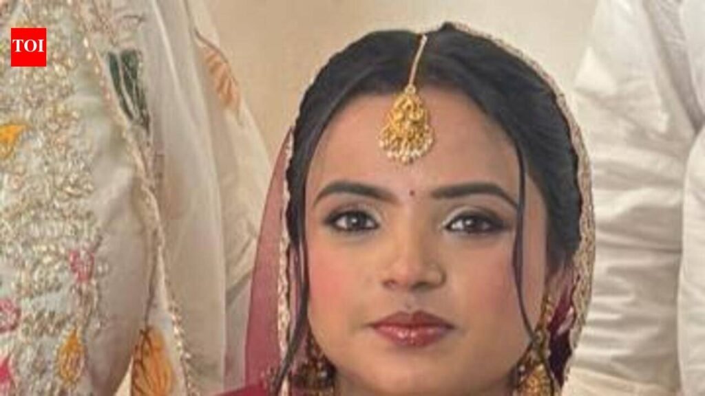 Newlywed dies after fall from building, family suspects foul play | Delhi News