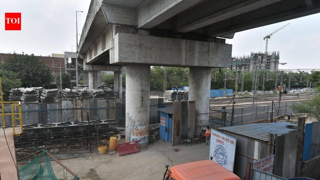 Commuters seek underpasses to cross Delhi-Ggn rail corridor | Gurgaon News