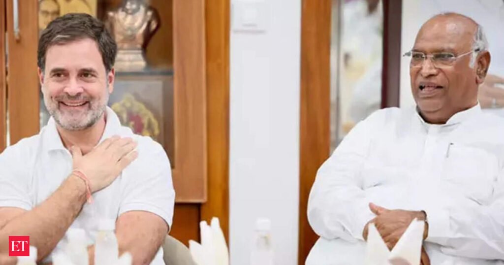 Rahul Gandhi meets Mallikarjun Kharge for final discussion to pick Kerala’s next chief minister
