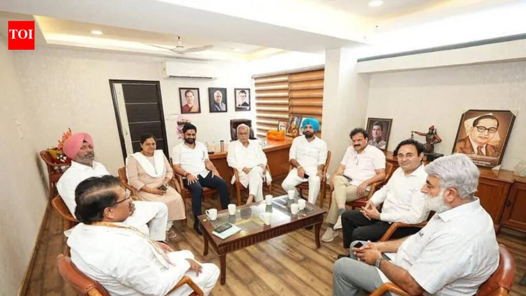 Bhupesh Baghel backs Warring, says indiscipline won’t be tolerated; says Punjab polls will be fought collectively | Chandigarh News