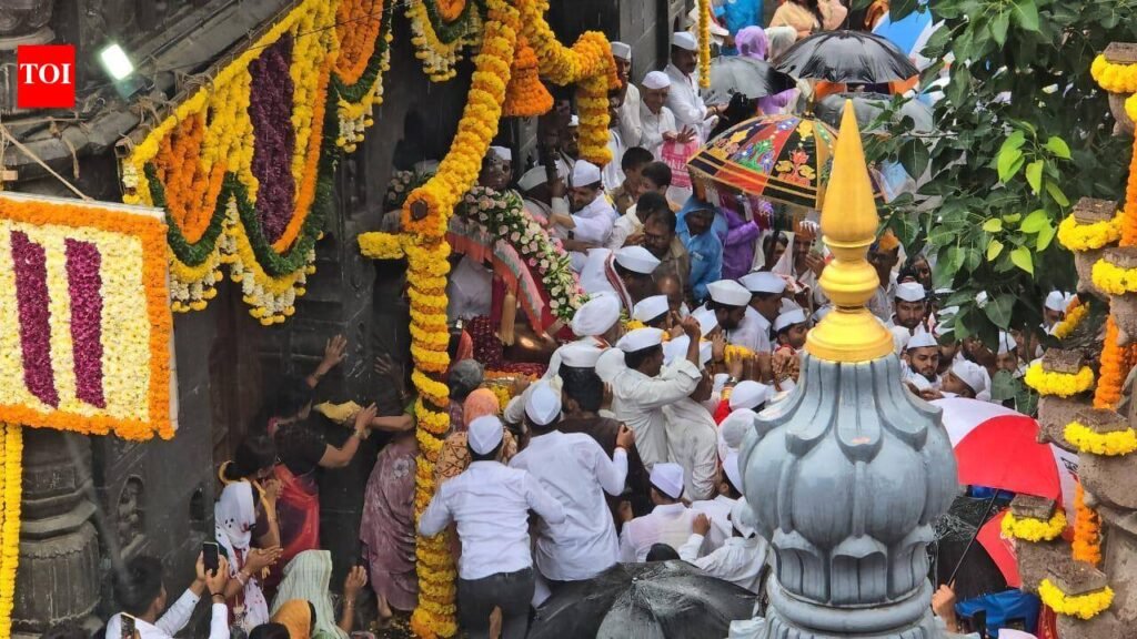 Police to deploy bandobast for palkhi procession, use AI tools, GPS & drones to monitor crowds | Pune News