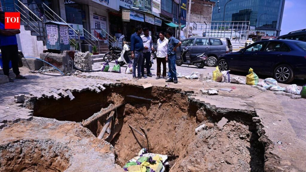 PNG road cuts under lens after cave-ins across Jaipur | Jaipur News