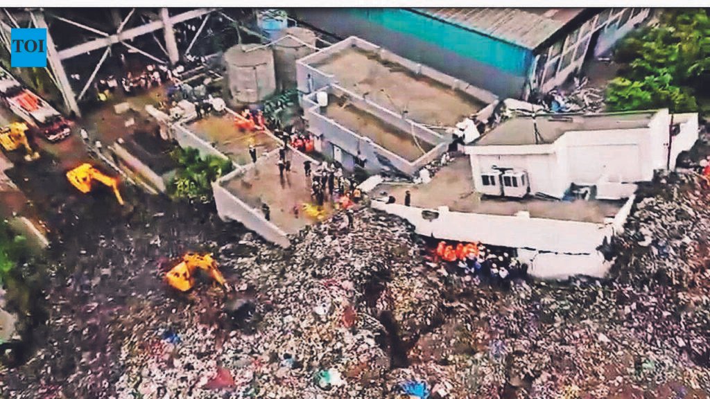 Seven still trapped after garbage mound in Moshi causes building cave-in | Pune News