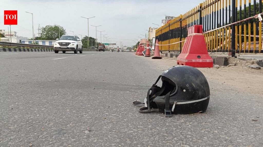 Woman dies as truck hits bike near trailer crash site | Jaipur News