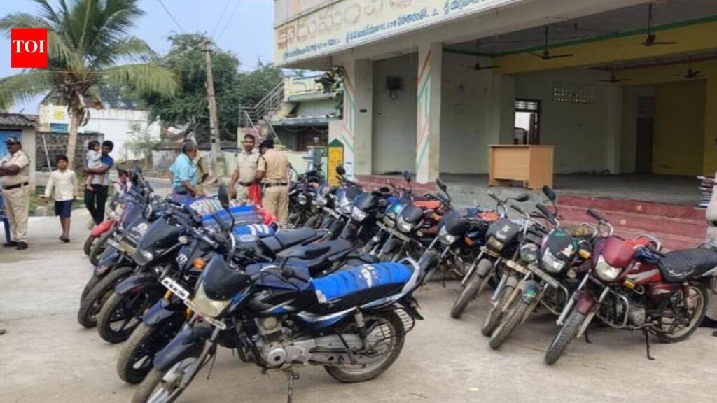 SSI accused of using seized bikes | Chennai News