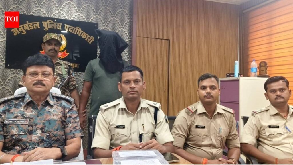 Arms racket member held in Hazaribag | Ranchi News
