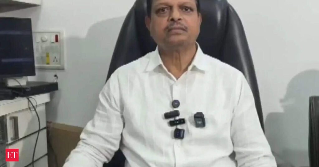 Shiv Sena corporator hospitalised; victims resign